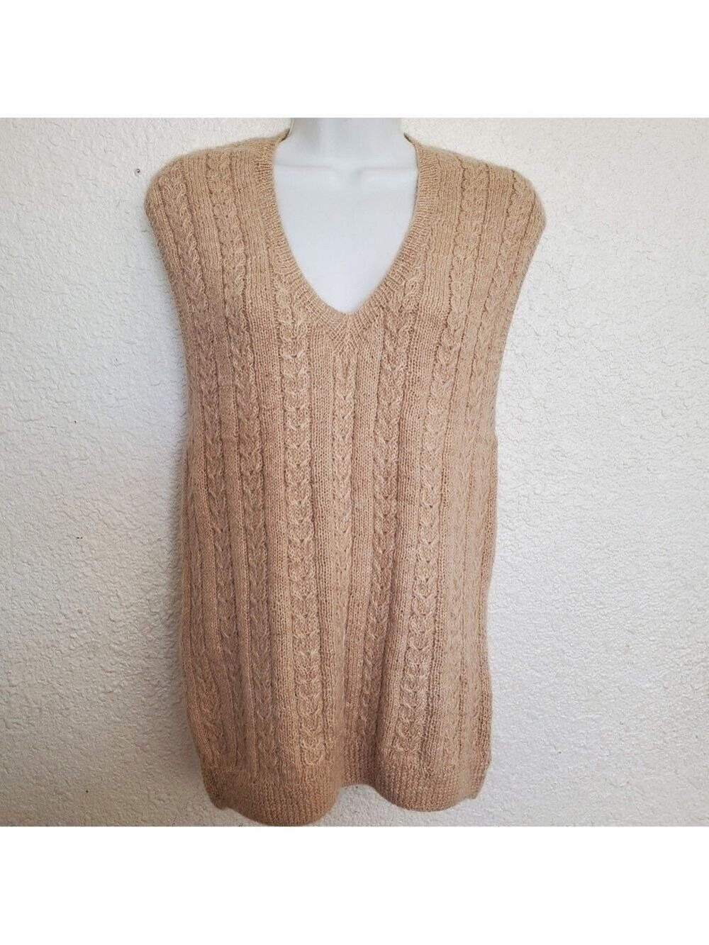 Sweater Vest Knit Cream/Tan Academia Country Club Uniform Preppy Tennis